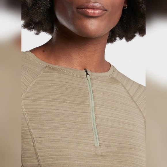 Athleta Pacifica Illume UPF Fitted Top - Picture 3 of 6